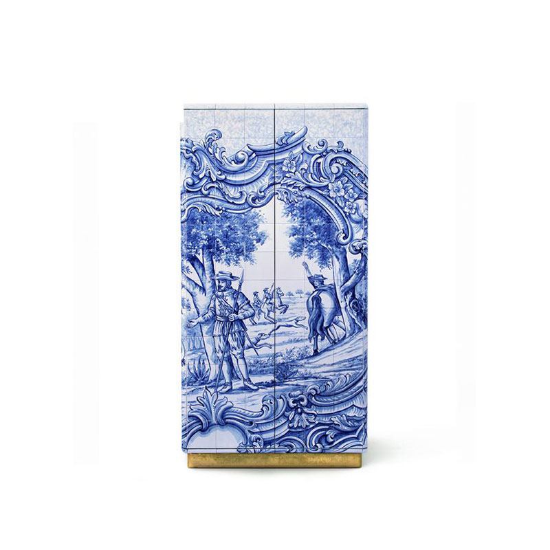 European Modern Hand-Painted Artistic Wine Cabinet, Multi-Functional Home Bar Display with Non-Slip Shelves
