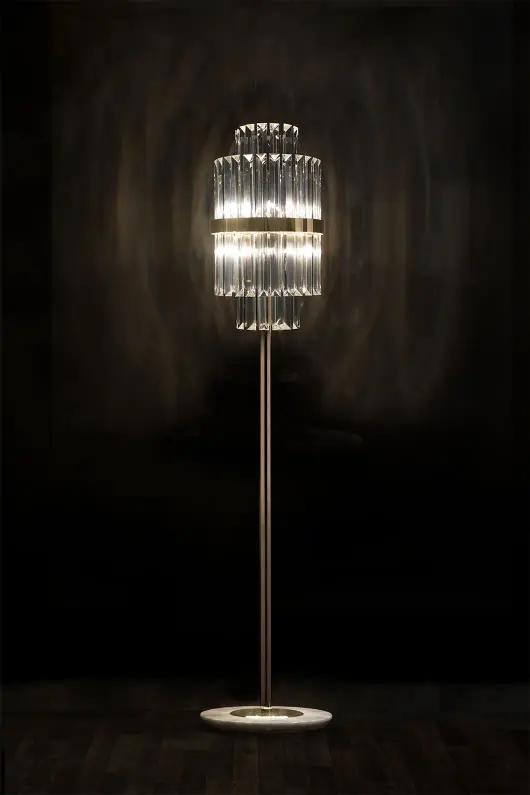 Chic Crystal Floor Lamp with Gold Accents And Geometric Design for Luxurious Home Lighting