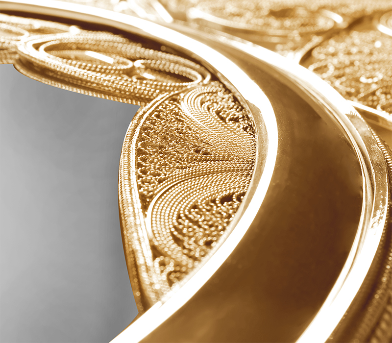 European Luxury Gold-Plated Entryway Mirror, High-Definition Vanity Mirror for Bathroom, Corridor, And Living Room Decor