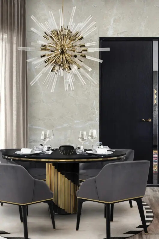Stunning Gold And Clear Glass Starburst Pendant Light with Modern Design, Ideal for Creating A Bold Statement in Contemporary Interiors