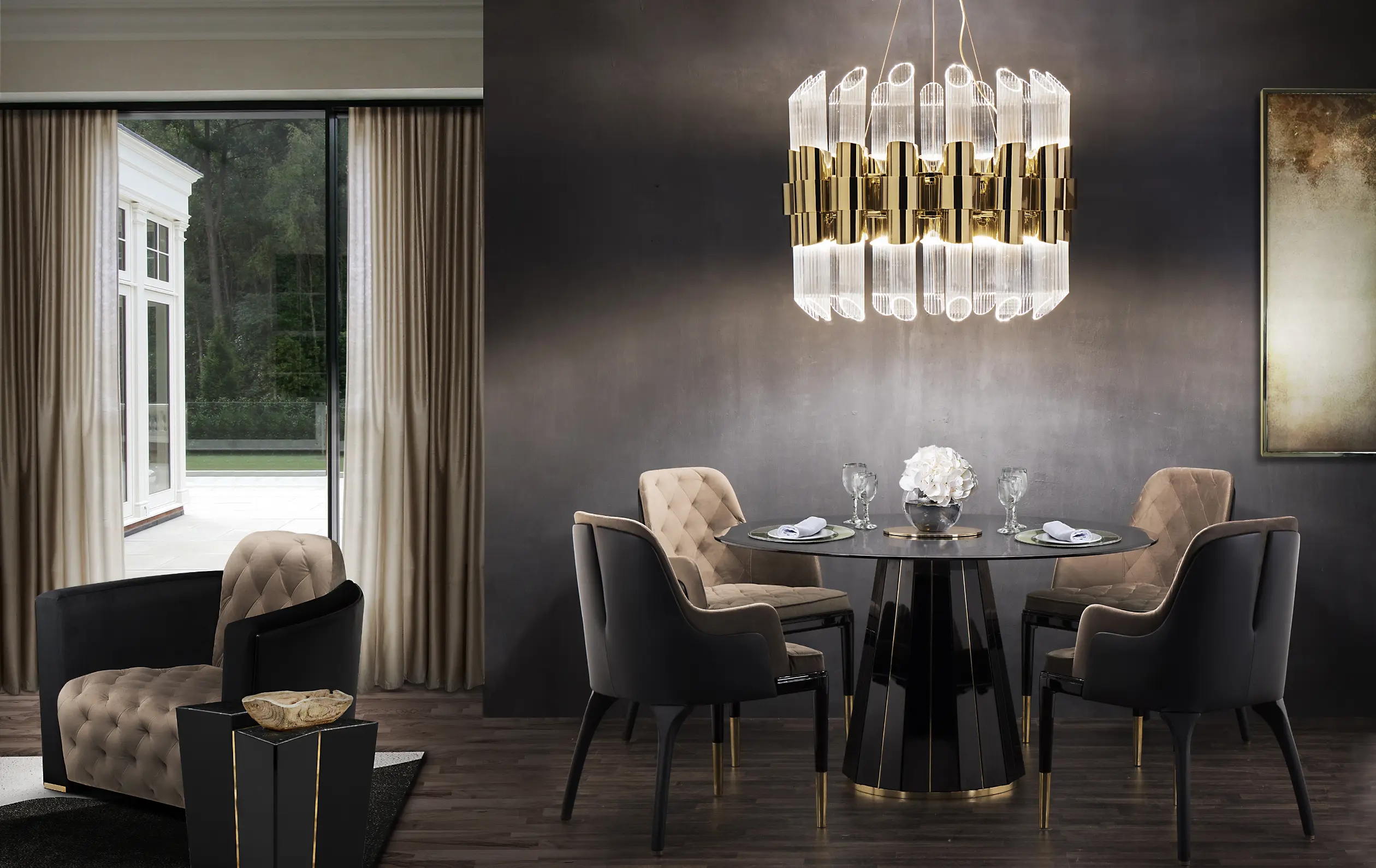 Luxurious Gold And Clear Glass Pendant Light with Modern Layered Design, Perfect for Enhancing Style in Dining Rooms And Contemporary Spaces