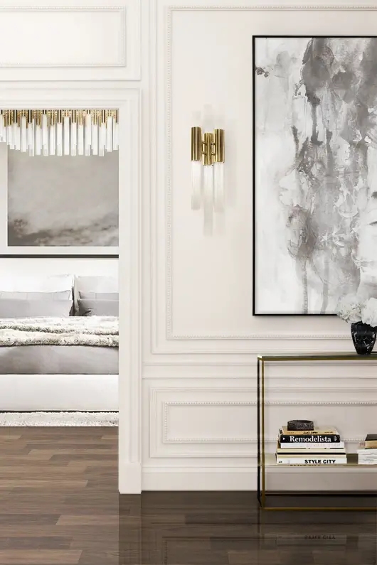 Luxury Triple Glass Cylinder Brass Wall Sconce – Modern Vertical Design Wall Light for Living Rooms And Hallways