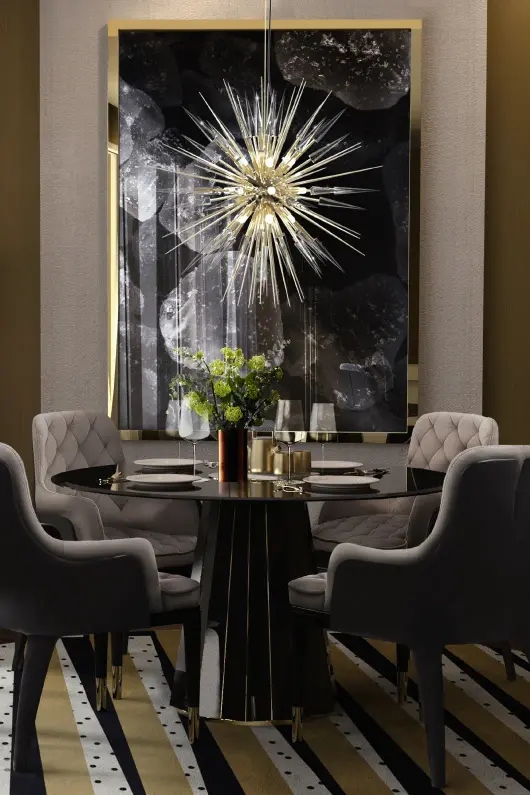 Creative Gold And Crystal Dandelion Pendant Light with Unique Starburst Design, Perfect for Adding A Touch of Elegance And Style To Any Space