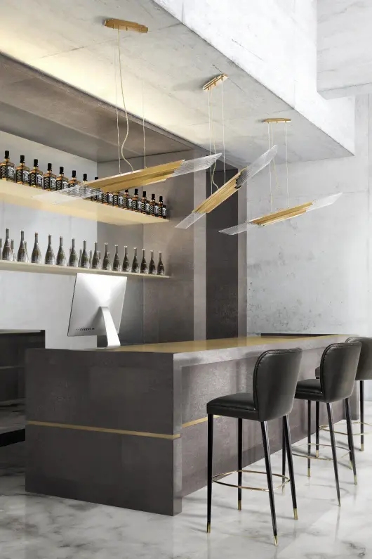 Sleek Modern Gold And Crystal Pendant Light with Geometric Design, Perfect for Adding A Touch of Elegance To Dining Rooms And Contemporary Spaces