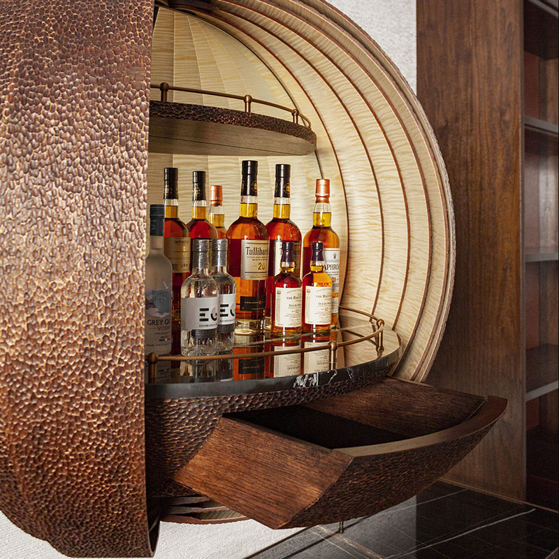 Nordic Designer Creative Wine Cabinet, Multi-Functional Large-Capacity Drink Storage And Display for Living Room And Wine Cellar