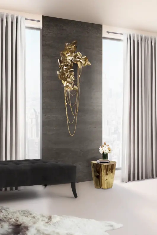 Enchanted Garden Gold Leaf Wall Sconce with Cascading Chain Accents, Perfect for Romantic And Magical Ambiance