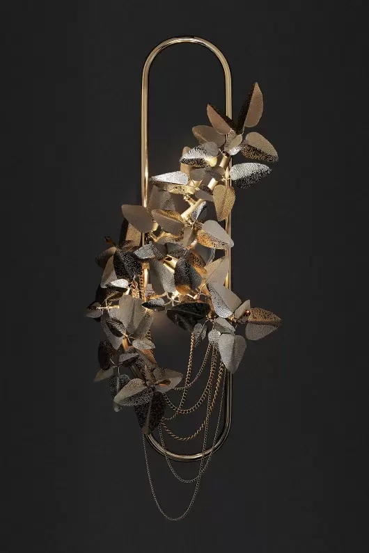 Nature-Inspired Gold Leaf Wall Sconce with Cascading Accents, Perfect for Adding A Touch of Whimsy And Elegance
